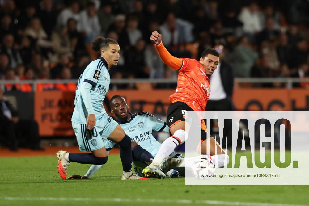 FC Lorient v Paris FC - Ligue 1 McDonald s 2026 2027 Ilan KEBBAL of PAris FC , Adama CAMARA and Noah CADIOU of Lorient during Ligue 1 McDonald s match between Lorient and Paris at Stade Yves Allainmat on October 10, 2026 in Lorient, France. Lorient France