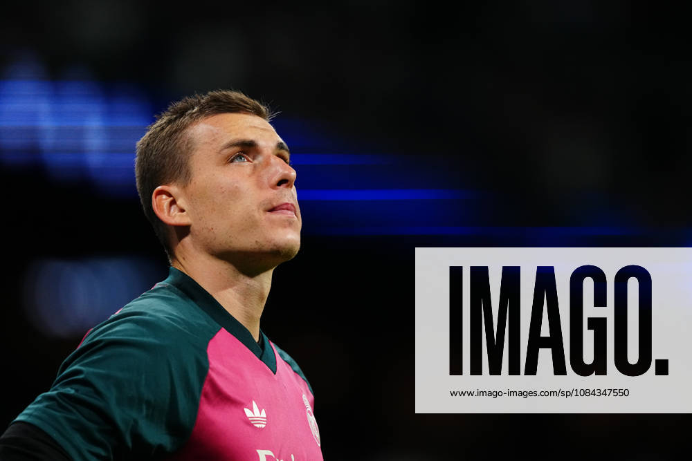 Real Madrid v Villarreal - LaLiga EA Sports 2026 27 MD8 MADRID, SPAIN - OCTOBER 10: Andriy Lunin of Real Madrid looks on before the LaLiga EA Sports match between Real Madrid CF and Villarreal CF at Santiago Bernabeu on October 10, 2026 in Madrid, Spain. Madrid Santiago Bernabeu Madrid Spain