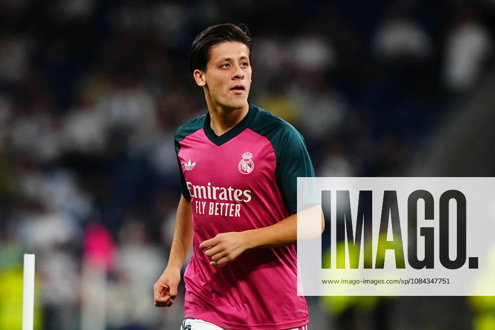 Real Madrid v Villarreal - LaLiga EA Sports 2026 27 MD8 MADRID, SPAIN - OCTOBER 10: Arda Guler of Real Madrid looks on before the LaLiga EA Sports match between Real Madrid CF and Villarreal CF at Santiago Bernabeu on October 10, 2026 in Madrid, Spain. Madrid Santiago Bernabeu Madrid Spain