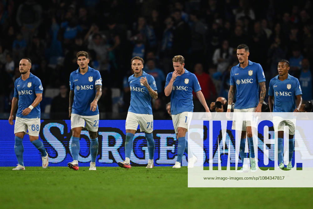 IPA89518471 - Noa Lang of S.S.C. Napoli celebrates after scoring the goal that made the score 2-0 during Matchday 6 of the Serie A Championship between S.S.C. Napoli and Frosinone Calcio at the Diego Armando Maradona Stadium on October 10, 2026, in Naples, Italy.