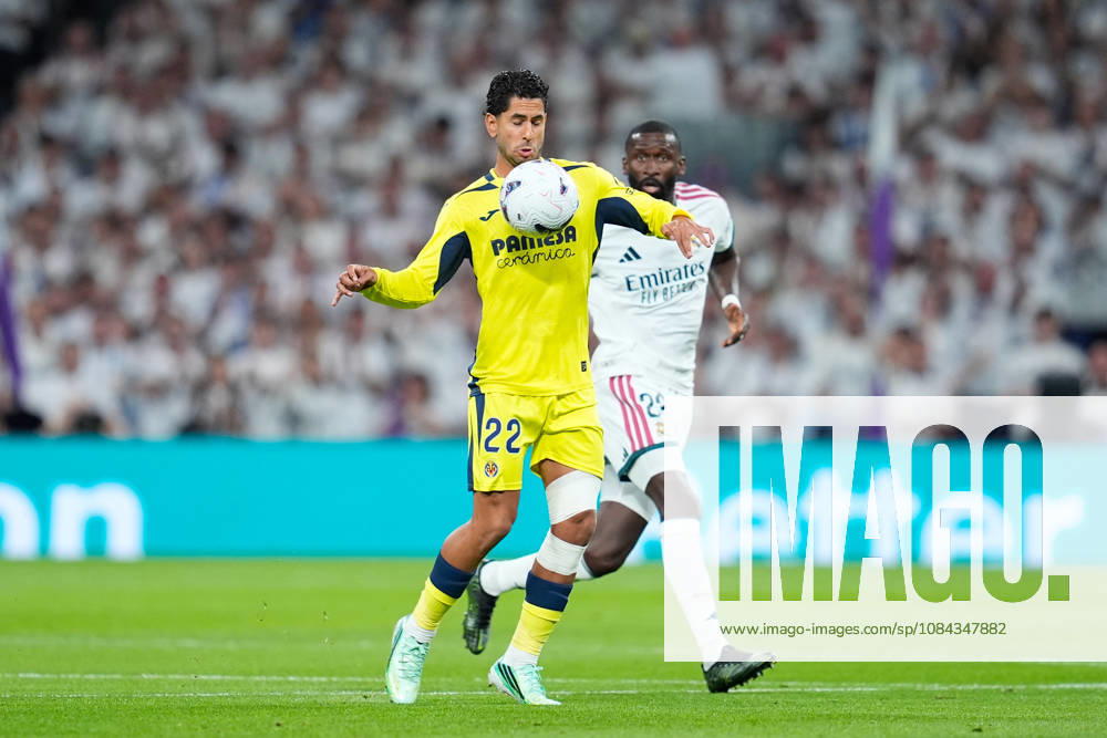 Ayoze Perez of Villarreal CF controls the ball during the Spanish League, LaLiga EA Sports, football match between Real Madrid and Villarreal CF at Bernabeu stadium on October 10, 2026, in Madrid, Spain. Madrid Spain - ZUMAa181 20261010_zaa_a181_175
