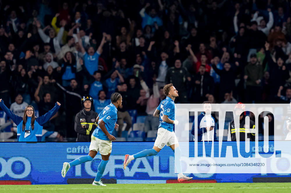 Napoli v Frosinone - Serie A Enilive Noa Lang of SSC Napoli celebrates after scoring second goal during the Serie A Enilive match between Napoli and Frosinone at Stadio Diego Armando Maradona on October 10, 2026 in Naples, Italy Naples Stadio Diego Armando Maradona Campania Italy