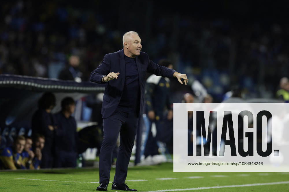 SOCCER - Serie A - SSC Napoli vs. Frosinone Calcio Photo by IPA ABACAPRESS.COM89517603 - Frosinone s Italian coach Massimiliano Alvini during the Serie A soccer match between SSC Napoli and Frosinone at the Diego Armando Maradona Stadium in Naples, southern Italy, on October 10, 2026. Naples Italy
