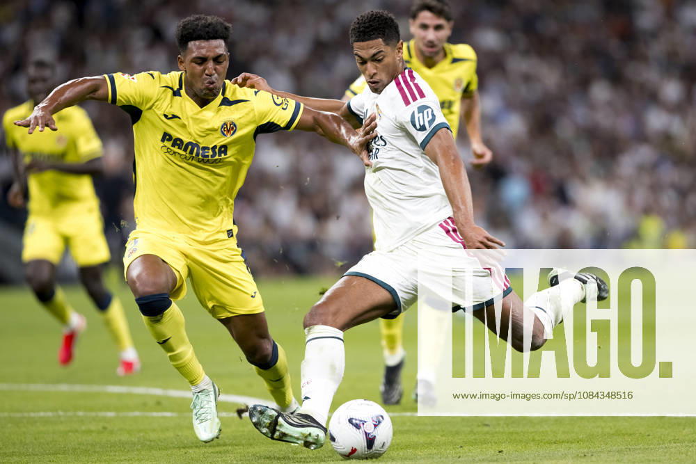 LA LIGA EA Sports - Real Madrid vs Villarreal MADRID, SPAIN - October 10:Jude Bellingham of Real Madrid attempts a shot during the La Liga 2026 27 match between Real Madrid and Villarreal at Santiago Bernabeu Stadium. (Photo by Guille Martinez f22photo) Madrid Santiago Bernabeu Stadium Spain