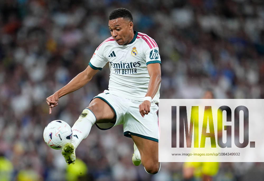 Kylian Mbappe of Real Madrid CF controls the ball during the Spanish League, LaLiga EA Sports, football match between Real Madrid and Villarreal CF at Bernabeu stadium on October 10, 2026, in Madrid, Spain. Real Madrid V Villarreal CF - LaLiga EA Sports - ZUMAa181 20261010_zaa_a181_193