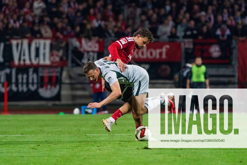 Yannick Gerhardt (VfL Wolfsburg, 31) und Fynn Otto (1. FC Nuernberg, 20), GER, 1. FC Nuernberg vs. VfL Wolfsburg, Fussball, 2. Bundesliga, 7. Spieltag, Saison 2026 2027, 10.10.2026, DFL REGULATIONS PROHIBIT ANY USE OF PHOTOGRAPHS AS IMAGE SEQUENCES AND OR QUASI-VIDEO, GER, 1. FC Nuernberg vs. VfL Wolfsburg, Fussball, 2. Bundesliga, 7. Spieltag, Saison 2026 2027, 10.10.2026 Nuernberg