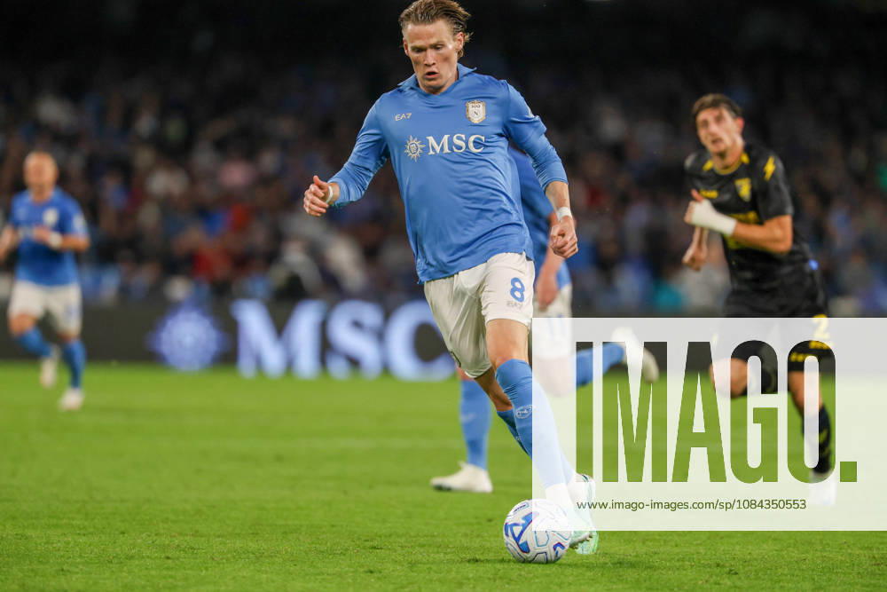 Scott McTominay of SSC Napoli during the 2026 27 Serie A match between SSC Napoli and FC Frosinone, played on October 10, 2026, at the Stadio Diego Armando Maradona in Naples Serie A Football Match †2026 27 Season: Napoli Vs. Frosinone - ZUMAs236 20261010_aap_s236_084