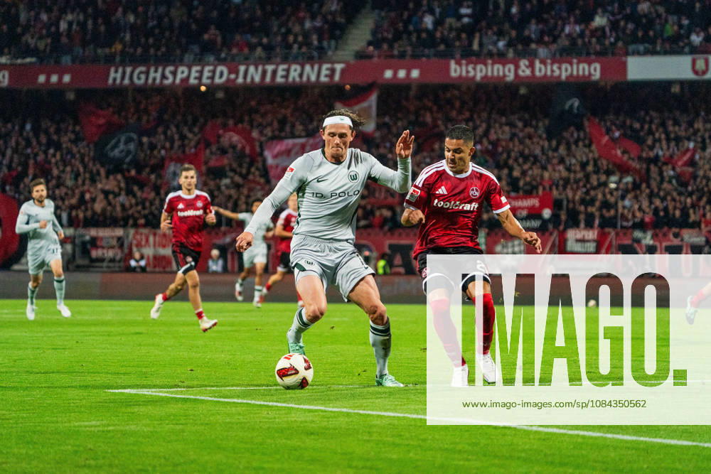 Fabian Reese (VfL Wolfsburg, 11) und Ioannis Masouras (1. FC Nuernberg, 21), GER, 1. FC Nuernberg vs. VfL Wolfsburg, Fussball, 2. Bundesliga, 7. Spieltag, Saison 2026 2027, 10.10.2026, DFL REGULATIONS PROHIBIT ANY USE OF PHOTOGRAPHS AS IMAGE SEQUENCES AND OR QUASI-VIDEO, GER, 1. FC Nuernberg vs. VfL Wolfsburg, Fussball, 2. Bundesliga, 7. Spieltag, Saison 2026 2027, 10.10.2026 Nuernberg