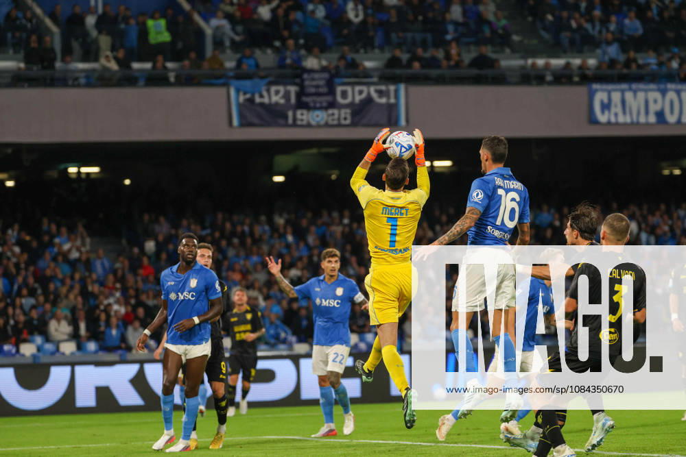 Alex Meret of SSC Napoli during the 2026 27 Serie A match between SSC Napoli and FC Frosinone, played on October 10, 2026, at the Stadio Diego Armando Maradona in Naples Napoli ITALIA - ZUMAs236 20261010_aap_s236_071