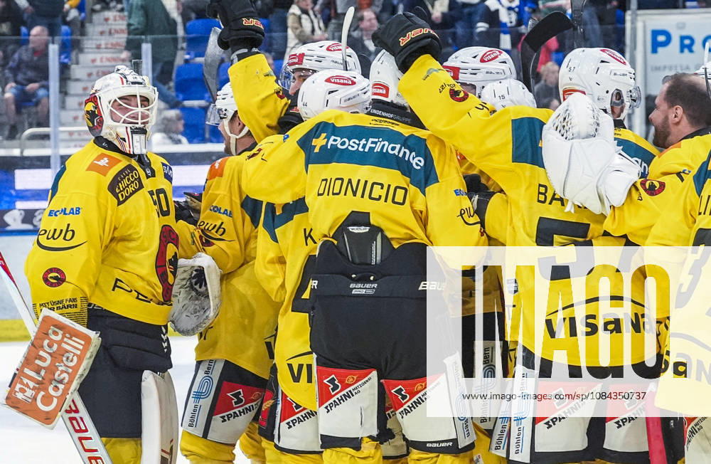 Quinto, Gottardo Arena, NL: HC Ambri-Piotta v SC Bern: SC Bern celebrats OT victory Quinto Gottardo Arena Ticino Switzerland