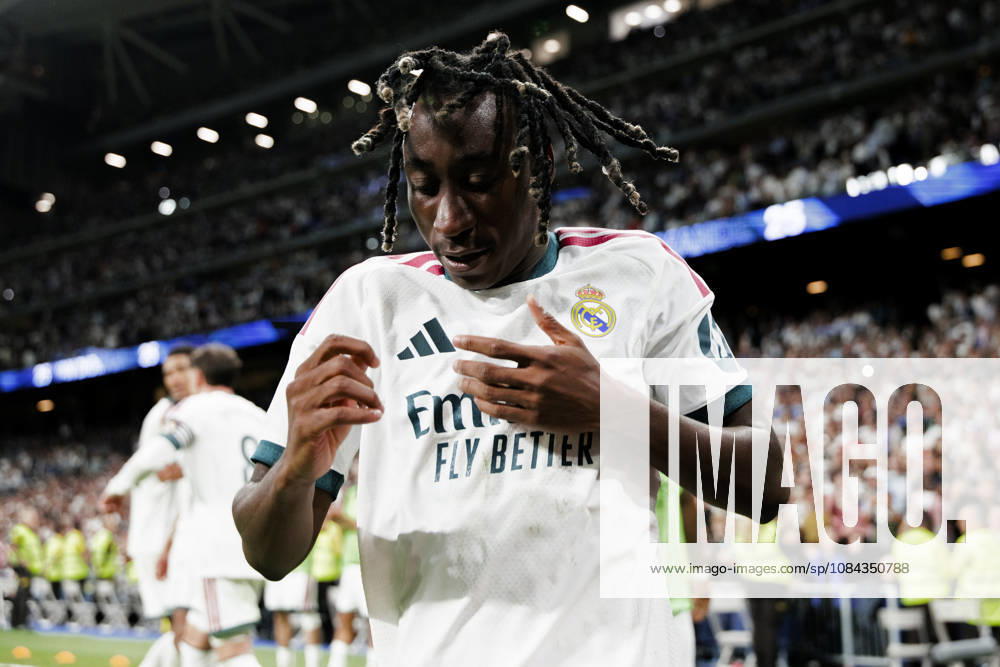 LA LIGA EA Sports - Real Madrid vs Villarreal MADRID, SPAIN - October 10:Yan Diomande of Real Madrid celebrates a goal during the La Liga 2026 27 match between Real Madrid and Villarreal at Santiago Bernabeu Stadium. (Photo by Guille Martinez f22photo) Madrid Santiago Bernabeu Stadium Spain