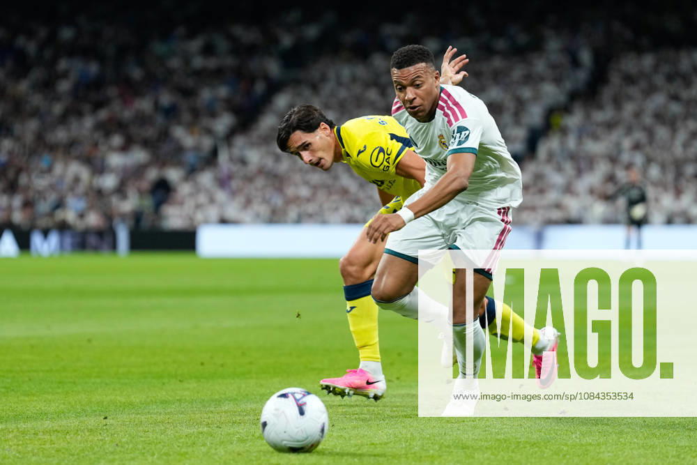 Kylian Mbappe of Real Madrid CF and Sergi Cardona of Villarreal CF compete for the ball during the Spanish League, LaLiga EA Sports, football match between Real Madrid and Villarreal CF at Bernabeu stadium on October 10, 2026, in Madrid, Spain. Real Madrid V Villarreal CF - LaLiga EA Sports - ZUMAa181 20261010_zaa_a181_261