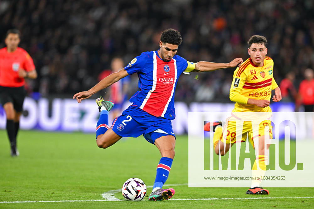 Paris Saint-Germain v Le Mans FC - Ligue 1 McDonald s 2026 2027 Achraf HAKIMI of Paris Saint-Germain and Lucas BRETELLE of Le Mans during Ligue 1 McDonald s match between Paris and Le Mans at Parc des Princes on October 10, 2026 in Paris, France. Paris France