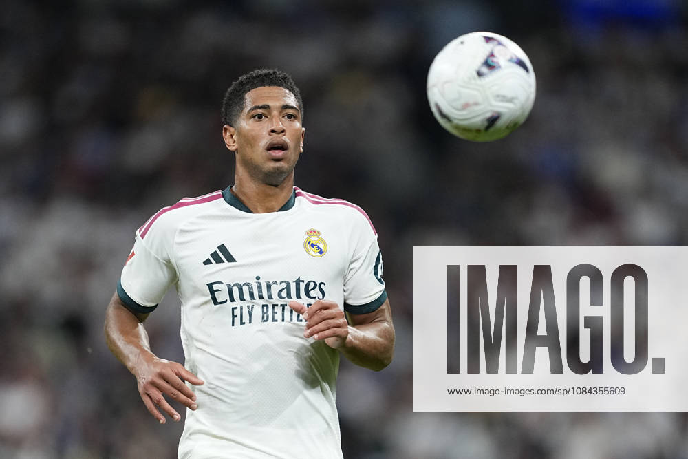 Jude Bellingham of Real Madrid CF in action during the Spanish League, LaLiga EA Sports, football match between Real Madrid and Villarreal CF at Bernabeu stadium on October 10, 2026, in Madrid, Spain. Real Madrid V Villarreal CF - LaLiga EA Sports - ZUMAa181 20261010_zaa_a181_295