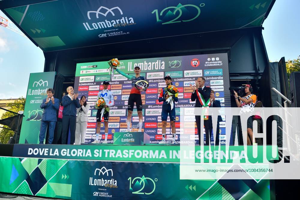 IPA89523386 - The podium: Enric Mas (ESP), Paul Seixas (FRA), and Giulio Ciccone (ITA) during Il Lombardia 2026, a Road cycling, Rad, Radsport, Strasse race in Bergamo, Italy, on October 10, 2026