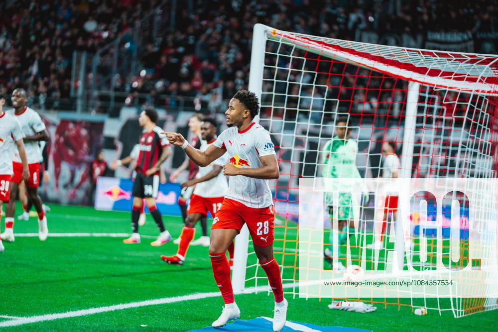 Christopher Nkunku (RB Leipzig, 28) goal number 2 RB Leipzig vs Eintracht Frankfurt, Bundesliga, Germany, Football, 26 27, GER, Leipzig, Red Bull Arena Stadium DFL regulations prohibit any use of photographs as image sequences and or quasi-video.DFL regulations prohibit any use of photographs as image sequences and or quasi-video. Leipzig Red Bull Arena, Leipzig Sachsen GER