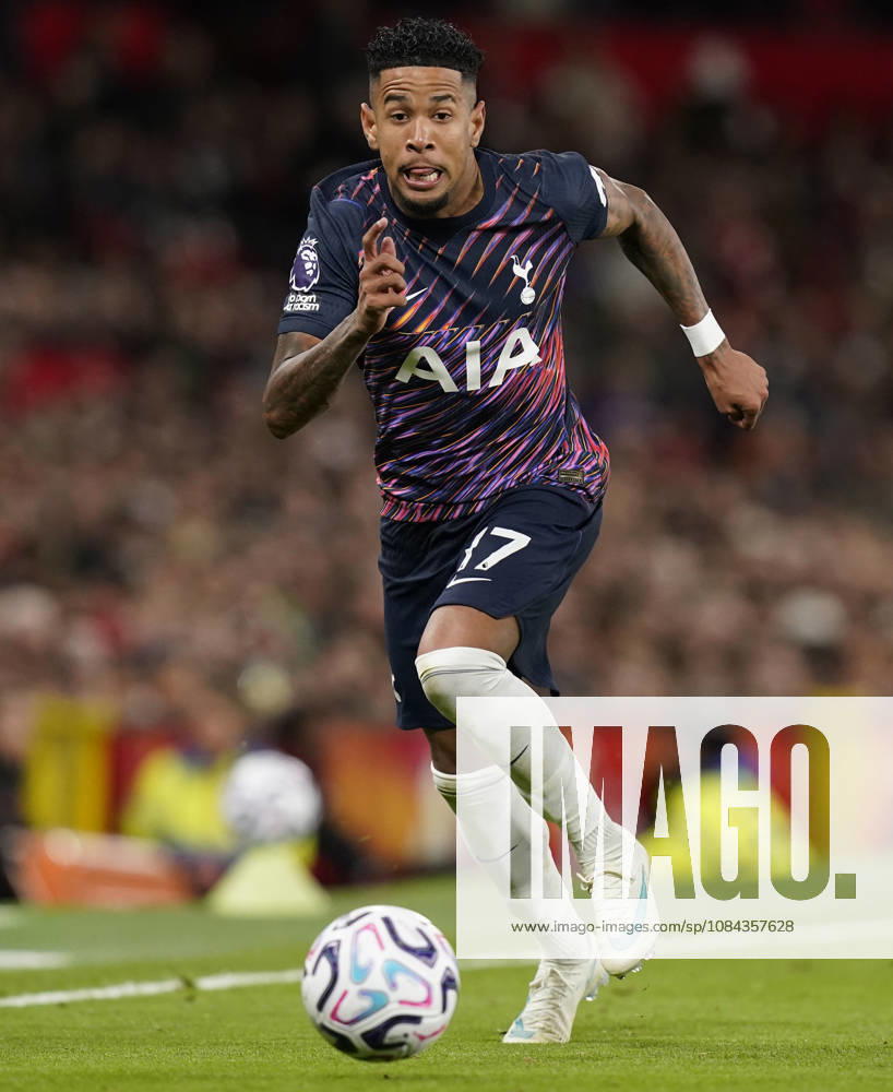 Manchester, England, 10th October 2026. Savio of Tottenham Hotspur during the Manchester United, ManU vs Tottenham Hotspur Premier League match at Old Trafford, Manchester. Picture credit should read: Andrew Yates Sportimage . SPI_081_AY_MANUTD_SPURS SPI-5058-0090
