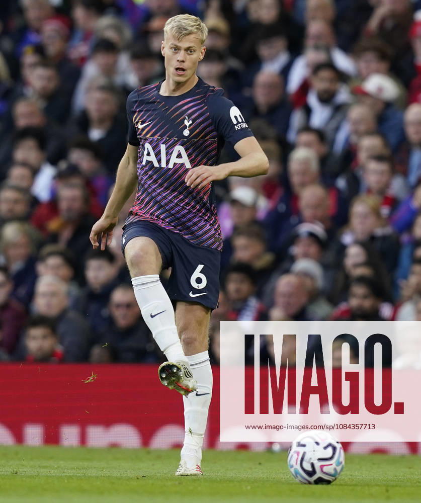 Manchester, England, 10th October 2026. Jan Paul van Hecke of Tottenham Hotspur during the Manchester United, ManU vs Tottenham Hotspur Premier League match at Old Trafford, Manchester. Picture credit should read: Andrew Yates Sportimage . SPI_124_AY_MANUTD_SPURS SPI-5058-0124