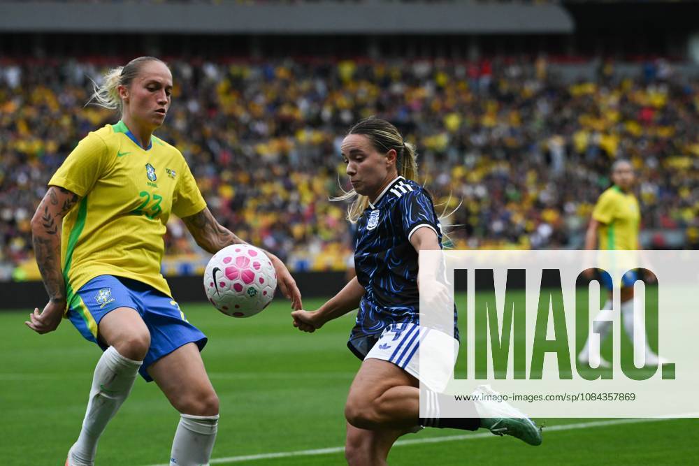 Match between Brazil and Argentina for the women s national team, Nationalteam friendly Holzheier during the match between Brazil and Argentina, valid for the Women s National Team friendly, held at the Beira-Rio stadium, in Porto Alegre this Saturday (10) Porto Alegre Rio Grande do Sul Brasil