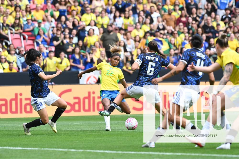 Match between Brazil and Argentina for the women s national team, Nationalteam friendly Luany during the match between Brazil and Argentina, valid for the Women s National Team friendly, held at the Beira-Rio stadium, in Porto Alegre this Saturday (10). Porto Alegre Rio Grande do Sul Brasil