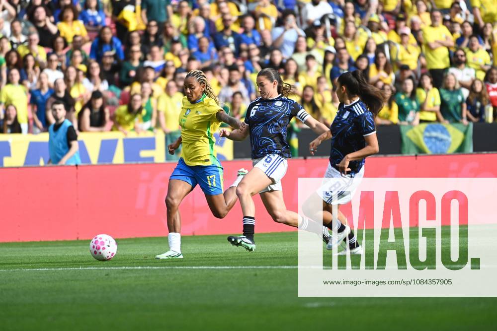 Match between Brazil and Argentina for the women s national team, Nationalteam friendly Geyse during the match between Brazil and Argentina, valid for the Women s National Team friendly, held at the Beira-Rio stadium, in Porto Alegre this Saturday (10). Porto Alegre Rio Grande do Sul Brasil