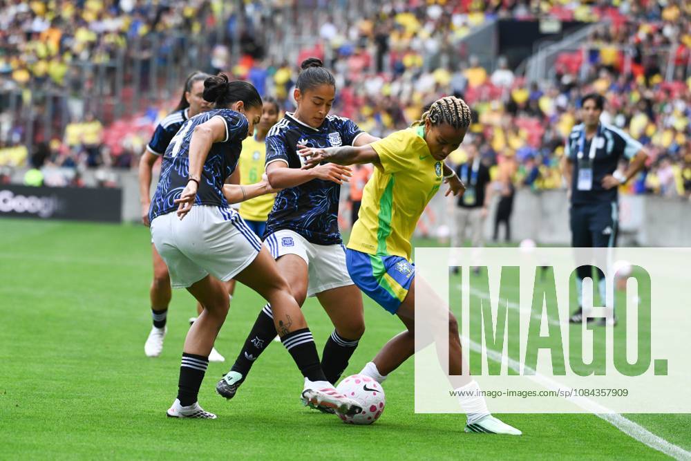 Match between Brazil and Argentina for the women s national team, Nationalteam friendly Geyse during the match between Brazil and Argentina, valid for the Women s National Team friendly, held at the Beira-Rio stadium, in Porto Alegre this Saturday (10). Porto Alegre Rio Grande do Sul Brasil