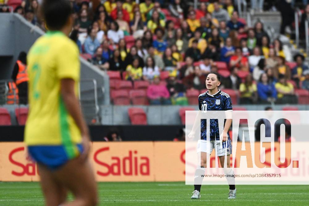 Match between Brazil and Argentina for the women s national team, Nationalteam friendly Pereyra scores the goal during the match between Brazil and Argentina, valid for the friendly of the women s national team, held at the Beira-Rio stadium, in Porto Alegre this Saturday (10). Porto Alegre Rio Grande do Sul Brasil