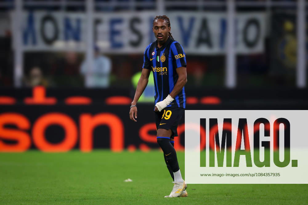 FC Internazionale v Parma Calcio 1913 - Serie A - Season 2026-2027 Milan, Italy, 10th October 2026. Djed Spence of FC Internazionale looks on during the FC Internazionale vs Parma Calcio 1913 Serie A match at Giuseppe Meazza, Milan. Picture credit should read: Jonathan Moscrop Milan Stadio Giuseppe Meazza Italy