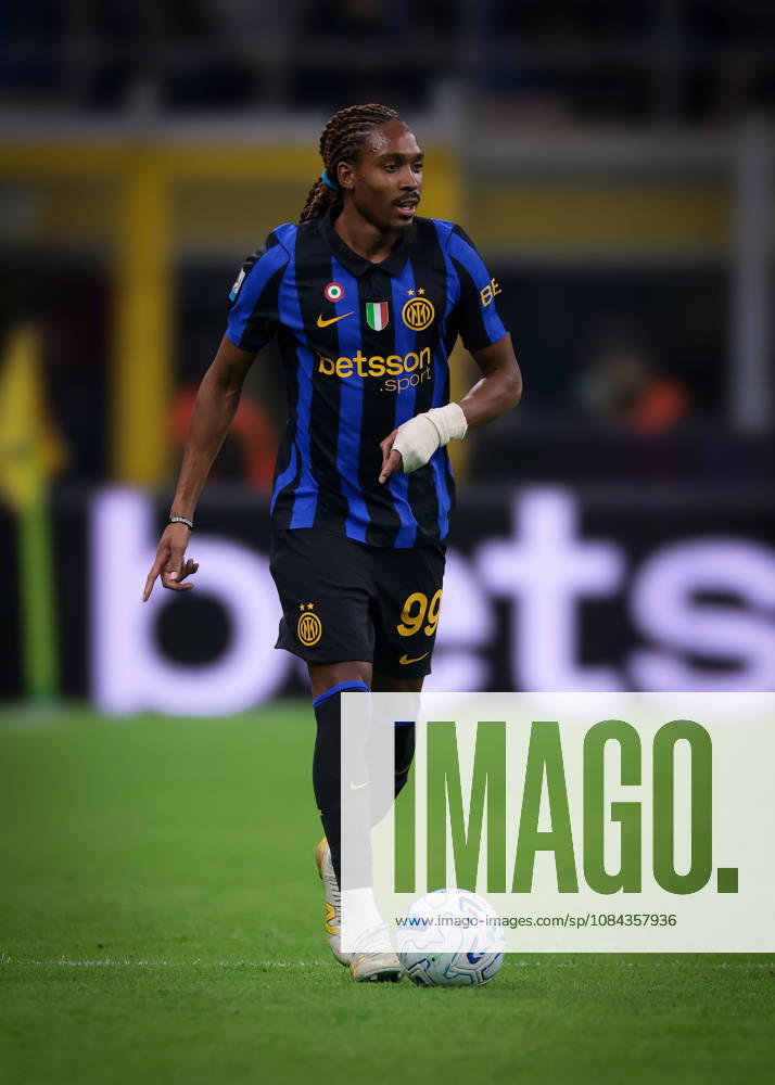 FC Internazionale v Parma Calcio 1913 - Serie A - Season 2026-2027 Milan, Italy, 10th October 2026. Djed Spence of FC Internazionale during the FC Internazionale vs Parma Calcio 1913 Serie A match at Giuseppe Meazza, Milan. Picture credit should read: Jonathan Moscrop Milan Stadio Giuseppe Meazza Italy