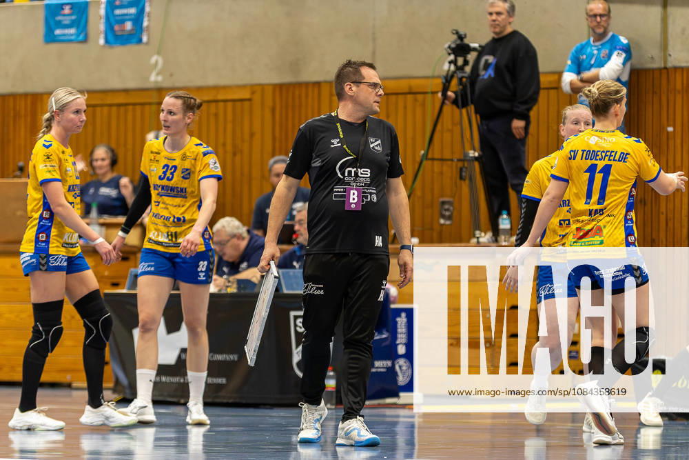 Handball I Damen I Saison 2026-2027 I 2. Bundesliga I 5. Spieltag I SV Todesfelde - HSV Solingen-Gräfrath 76 I 10.10.2026 Henning Ammen (Trainer, SV Todesfelde) Bad-Schwartau Ludwig-Jahn-Halle Schleswig Holstein Deutschland