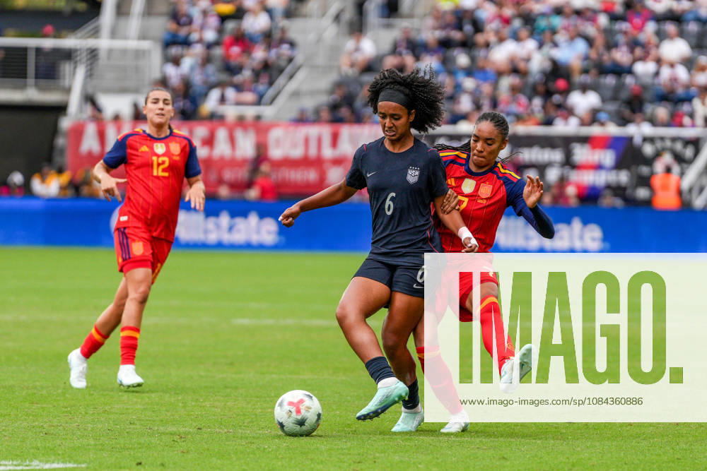 USA v Spain - Women s International Friendly, Länderspiel, Nationalmannschaft WASHINGTON D.C., UNITED STATES - OCTOBER 10: Lily Yohannes (6) of USA in action during Women s International Friendly football match between USA and Spain at Audi Field Stadium in Washington D.C., United States on October 10, 2026. Hasan Akbas Anadolu District of Columbia United States. Editorial use only. Please get in touch for any other usage.