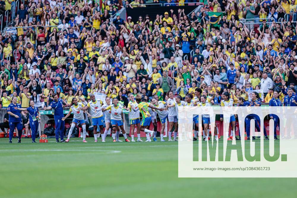 Match between Brazil and Argentina friendly 2026 Porto Alegre (RS), 10 10 2026 - Friendly match Women s national team, Nationalteam Brazil vs Argentina - Luany scores and celebrates her goal in the match between Brazil and Argentina, valid for the 2026 friendly match held at the Beira Rio stadium, in the city of Porto Alegre, on the afternoon of this Saturday, October 10, 2026. Credit: Wellington Rosa PHD Press TheNews2.(Foto: Phd Press Thenews2 imago images) SPO
