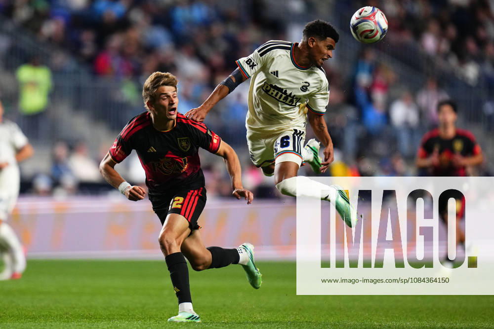 Philadelphia Union Defender Nathan Harriel (26) heads the ball during the second half of an MLS, Fussball Herren, USA match against Real Salt Lake at Subaru Park in Chester, Pennsylvania. CSM Chester United States of America - ZUMAc04_ 20261010_zma_c04_288