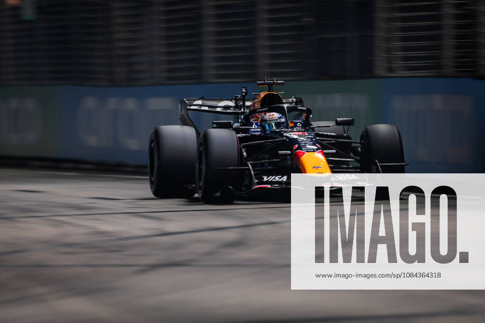 2026 Formula One Singapore Grand Prix Marina Bay Street Circuit, Singapore, Singapore. 10.October.2026; Max Verstappen of the Netherlands and Oracle Red Bull Racing during qualifying Formula One Singapore Grand Prix Singapore Marina Bay Street Circuit Singapore