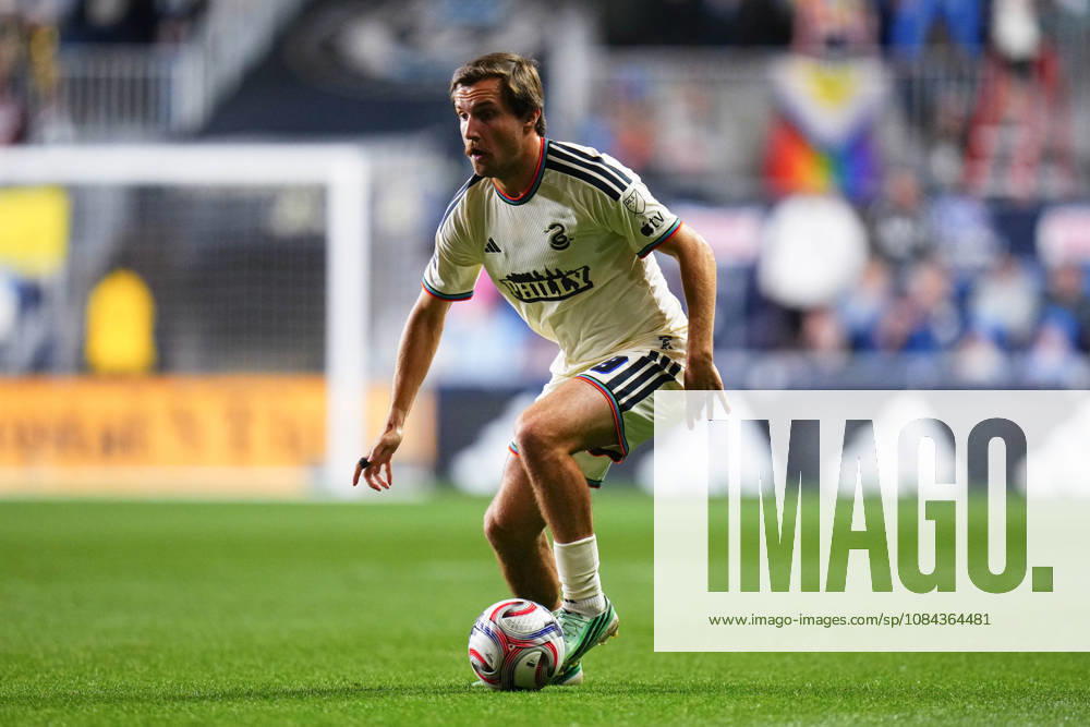 Philadelphia Union Midfielder Indiana Vassilev (19) controls the ball during the first half of an MLS, Fussball Herren, USA match against Real Salt Lake at Subaru Park in Chester, Pennsylvania. CSM Chester United States of America - ZUMAc04_ 20261010_zma_c04_338
