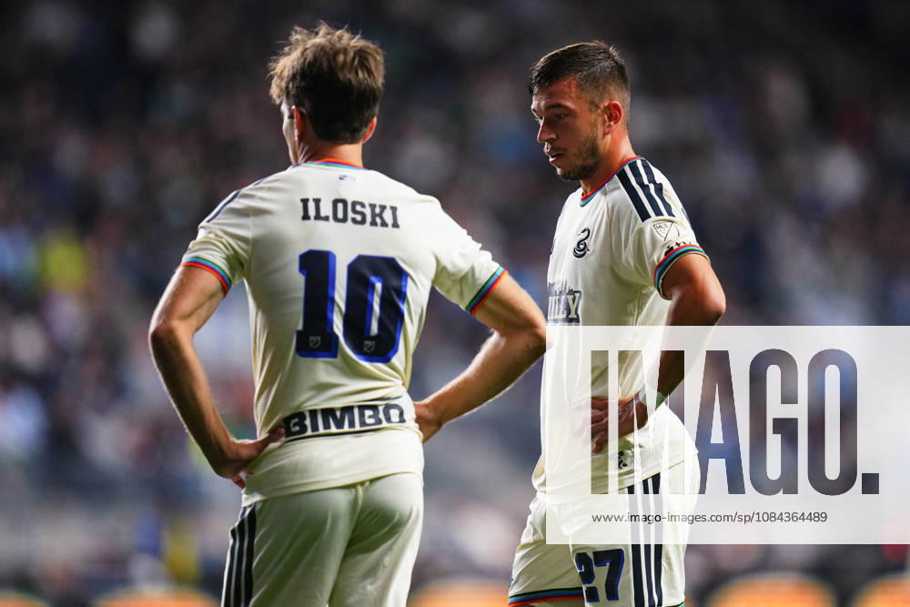 Philadelphia Union Defender Kai Wagner (27) and Philadelphia Union Forward Milan Iloski (10) prepare for a free kick during the first half of an MLS, Fussball Herren, USA match against Real Salt Lake at Subaru Park in Chester, Pennsylvania. CSM Chester United States of America - ZUMAc04_ 20261010_zma_c04_341