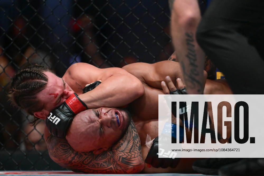 BRENDAN ALLEN defeats CHRISTIAN LEROY DUNCAN by submission (rear-naked choke) at 2:46 of Round 5 during UFC Fight Night night the Meta APEX in Las Vegas. Las Vegas USA - ZUMAo117 20261010_zsp_o117_031