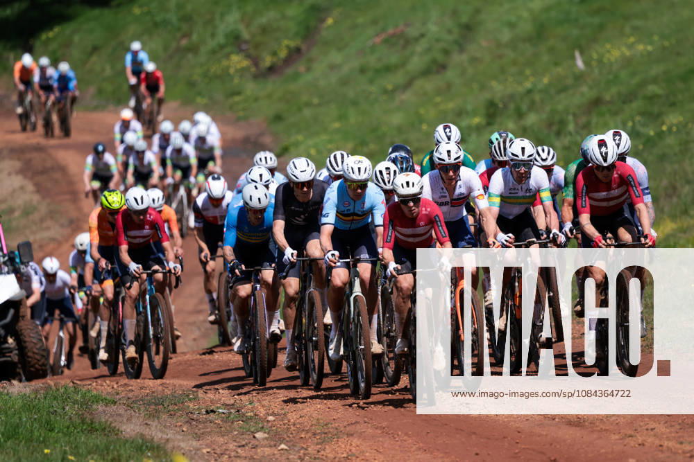 2026 UCI Gravel World Championships Picture by James Raison SWpix.com - 11 10 2026 - Cycling - 2026 UCI Gravel World Championships - Nannup, Western Australia, Australia - Mens Elite - The peloton, Denmark