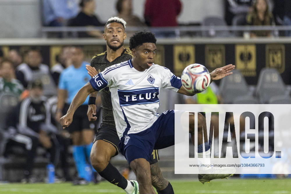 Vancouver Whitecaps centre back Ralph Priso (6) and Los Angeles FC striker Denis Bouanga (99) vie for the ball during a MLS, Fussball Herren, USA soccer game on Saturday, Oct. 10, 2026 in Los Angeles. Los Angeles USA - ZUMAc68_ 20261010_zaf_c68_052