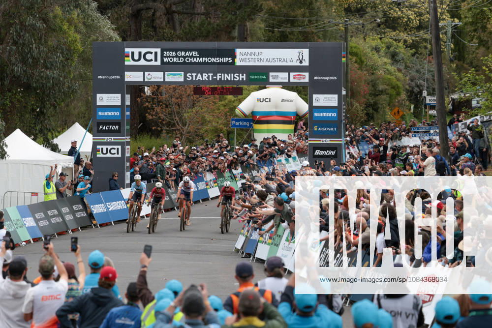 2026 UCI Gravel World Championships Picture by James Raison SWpix.com - 11 10 2026 - Cycling - 2026 UCI Gravel World Championships - Nannup, Western Australia, Australia - Mens Elite - Magnus Bak Klaris (Denmark) wins to become World Champion with Florian Vermeersch (Belgium) in second and Connor Swift (Great Britain) in third