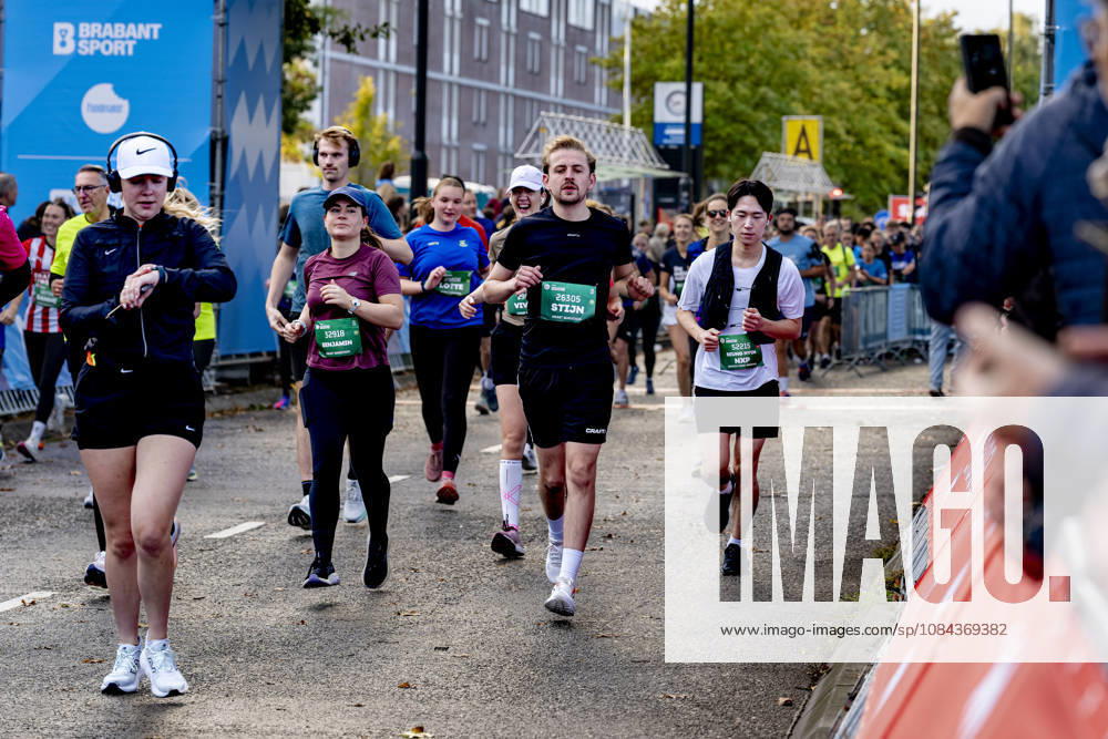 EINDHOVEN - during the Marathon Eindhoven on 11 October 2026 in Eindhoven, Netherlands. CAROLINE VAN LEUSDEN EYE4IMAGES DeFodi Images -