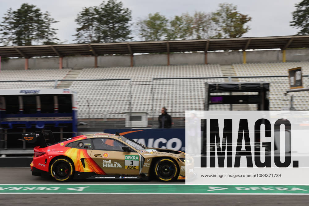 Hockenheim, Deutschland 09.- 11. Oktober 2026: DTM - 2026 - Saisonfinale - Hockenheimring - Sonntag Qualifikation 2 Im Bild: Kelvin van der Linde (RSA 3) in der Boxengasse Pitlane Hockenheimring Baden Württemberg