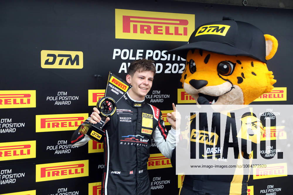 Hockenheim, Deutschland 09.- 11. Oktober 2026: DTM - 2026 - Saisonfinale - Hockenheimring Qualifying Sonntag Im Bild: Bastian Buus (DNK) Pole Position fuer DTM Finalrennen in Hockenheim Hockenheimring Baden Württemberg