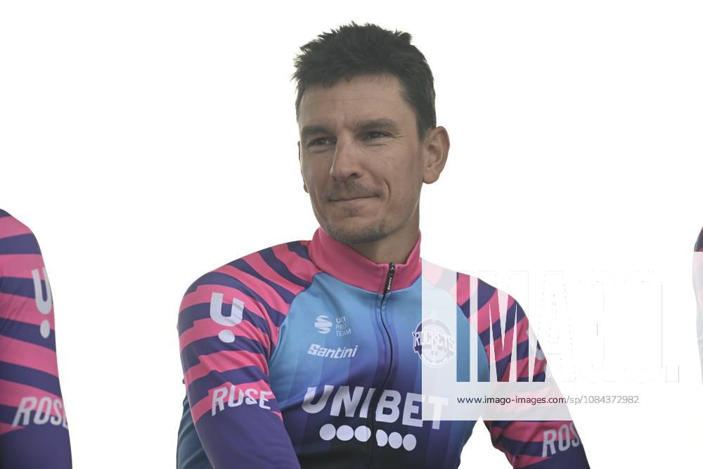 Paris Tours 2026 Cycling Race TOURS, FRANCE - OCTOBER 11 : Loockx Lander (BEL) of Unibet Rose Rockets during the 120th edition of Paris Tours an UCI ProSeries 1.Pro one day cycling road race for Men Elite of 216.2 km with start in Chartres and finish in Tours on October 11, 2026 in Tours, France, 11 10 2026 ( Motordriver Guy De Vuyst - Tours France