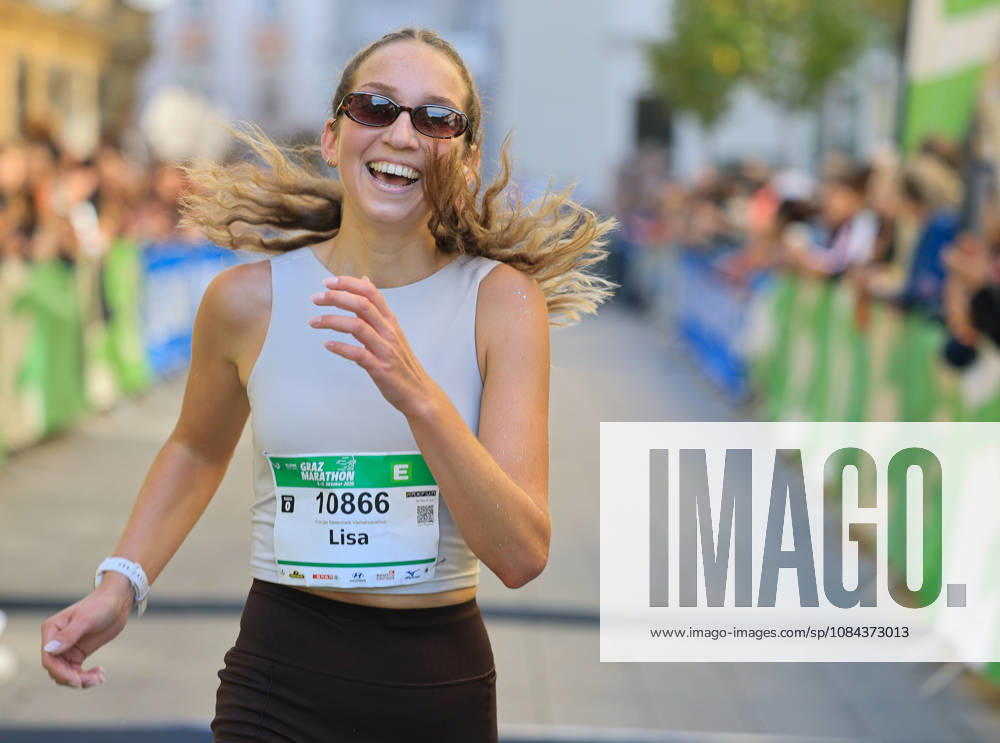 RUNNING - Graz Marathon 2026 GRAZ,AUSTRIA,11.OCT.26 - RUNNING - Graz Marathon. Image shows the rejoicing of Lisa Kumpitsch. GEPAxpictures xWolfgangxGrebien