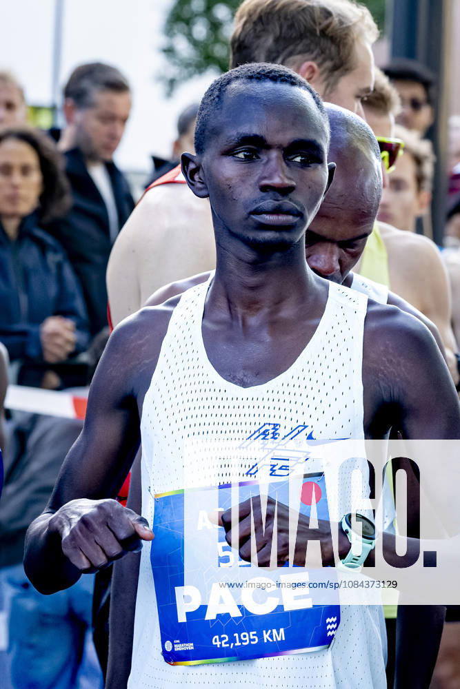 EINDHOVEN - during the Marathon Eindhoven on 11 October 2026 in Eindhoven, Nederland. CAROLINE VAN LEUSDEN EYE4IMAGES DeFodi Images -