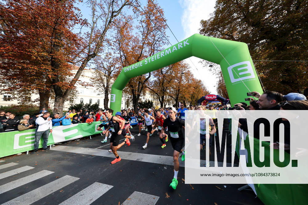 RUNNING - Graz Marathon 2026 GRAZ,AUSTRIA,11.OCT.26 - RUNNING - Graz Marathon. Image shows the participants. GEPAxpictures Klansek