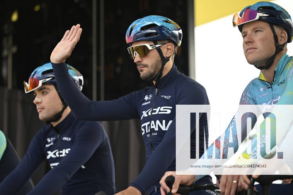 Paris Tours 2026 Cycling Race TOURS, FRANCE - OCTOBER 11 : Bettiol Alberto (ITA) of XDS Astana Team during the 120th edition of Paris Tours an UCI ProSeries 1.Pro one day cycling road race for Men Elite of 216.2 km with start in Chartres and finish in Tours on October 11, 2026 in Tours, France, 11 10 2026 ( Motordriver Guy De Vuyst - Tours France