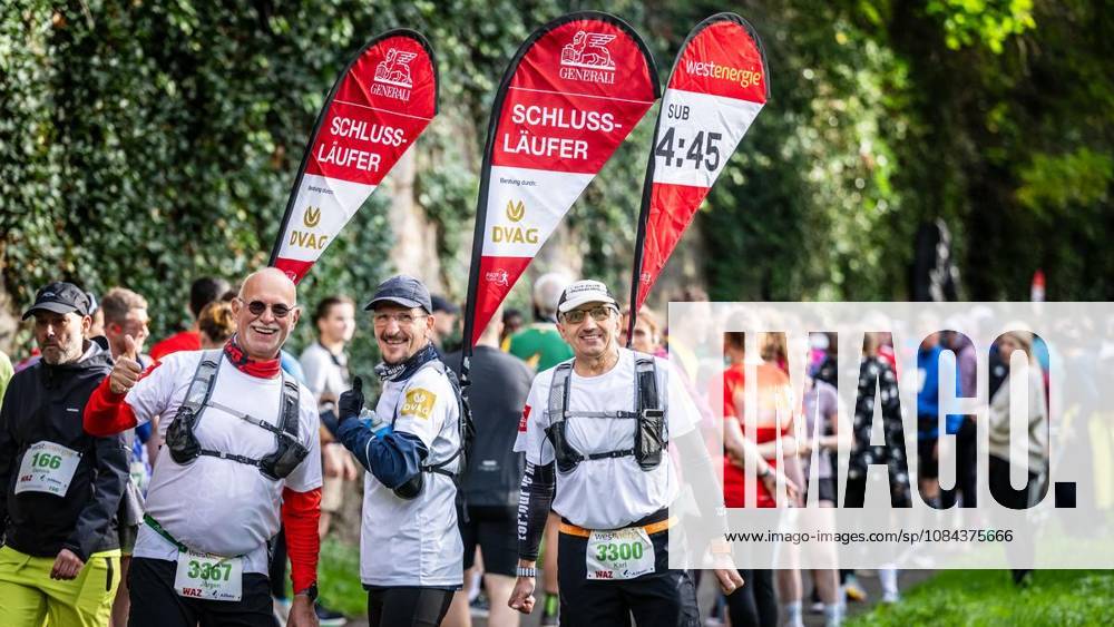 Rund 1800 Läufer begeben sich am Sonntagmorgen, 11.10.2026, im Rahmenprogramm des Mararthons am Baldeneysee auf eine gut 18 Kilometer lange Seerunde. Deutschland NRW Essen