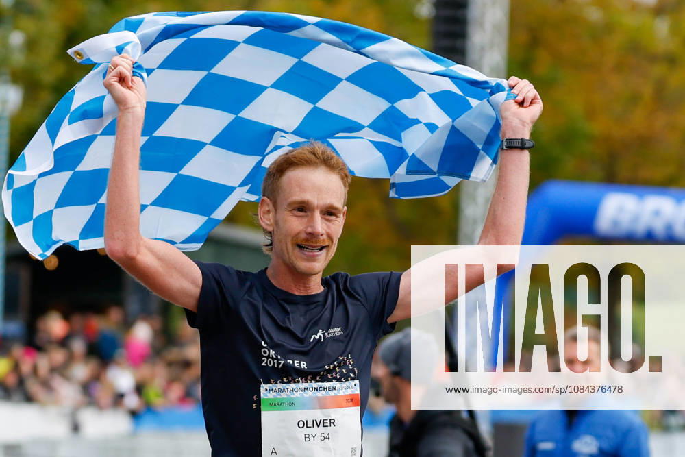 München Marathon 2026; München, 11.10.2026 Oliver TZSCHOPPE (GER LG Erlangen) wird in einer Zeit von 02:29:44 Bayerischer Meister im Marathon; München
